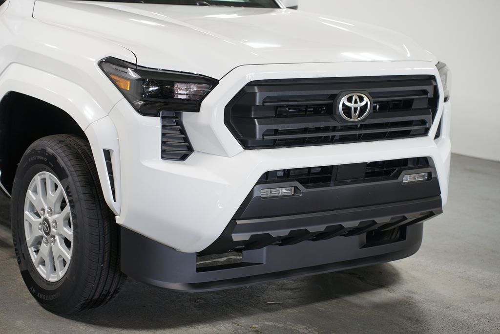 Thumbnail: 2025 Toyota Tacoma - 4