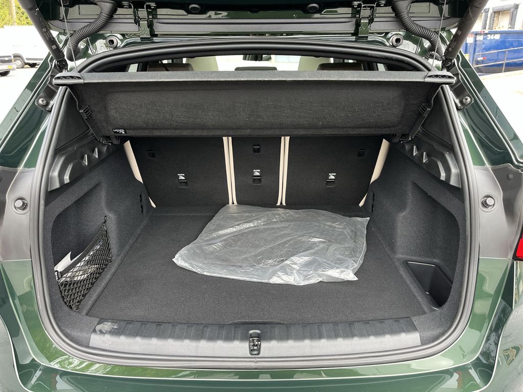 Thumbnail: 2025 BMW X1 - 24