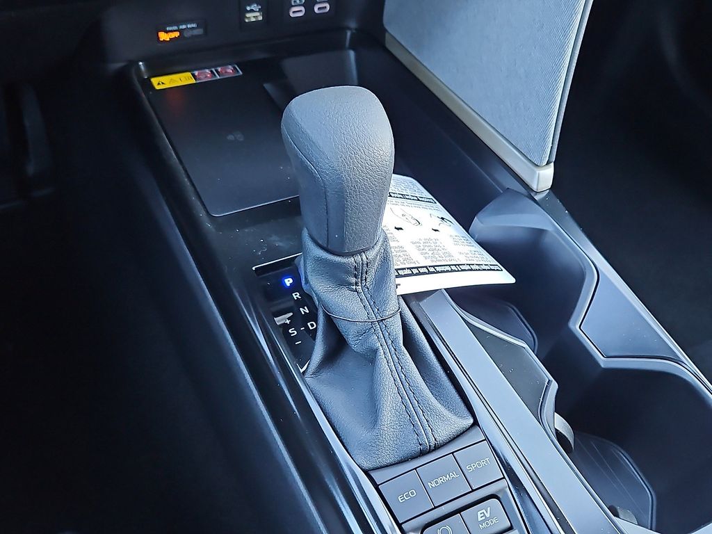 Thumbnail: 2026 Toyota Camry - 13