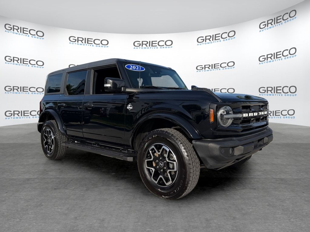  2021 Ford Bronco Outer Banks 4-Door 4WD   