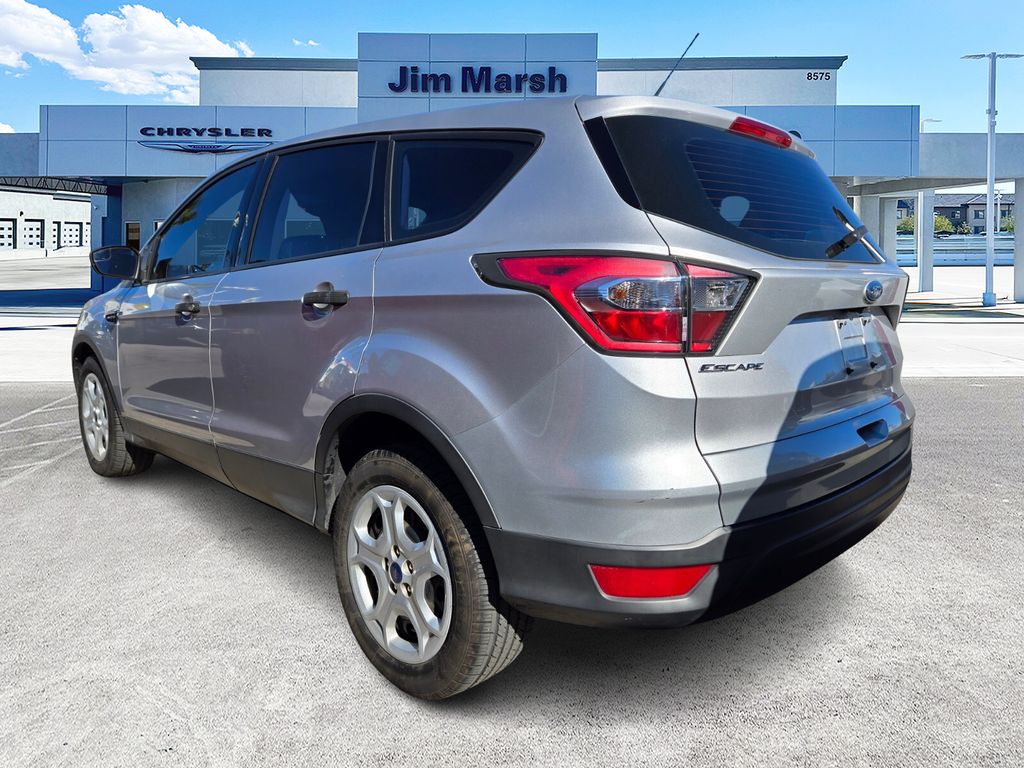 2017 Ford Escape S 4