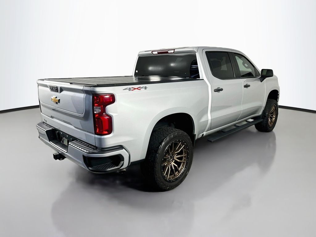 ChevroletSilverado 1500 LTD7