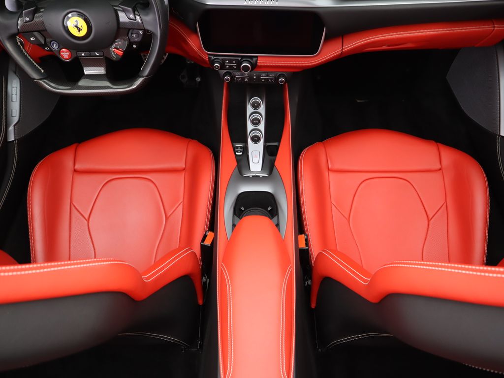 2019 Ferrari Portofino  26