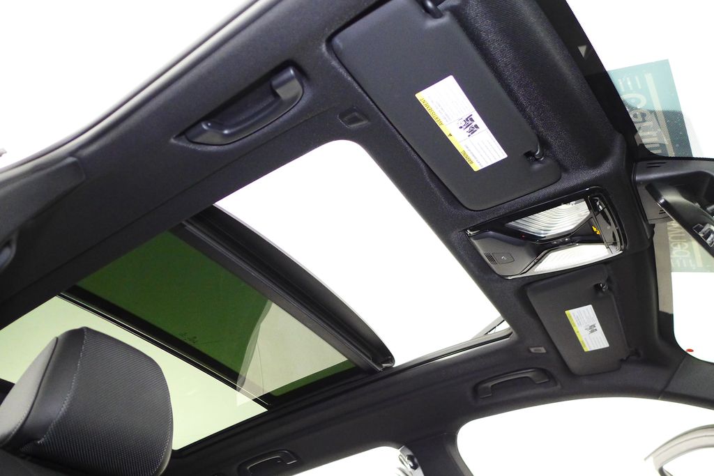 Thumbnail: 2023 BMW X5 - 17