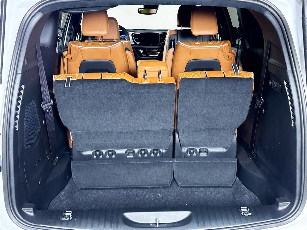 2026 Chrysler Pacifica Pinnacle