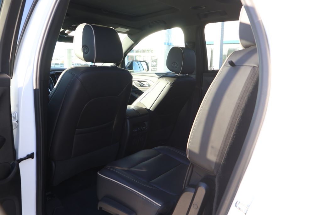 Thumbnail: 2023 Chevrolet Traverse - 29