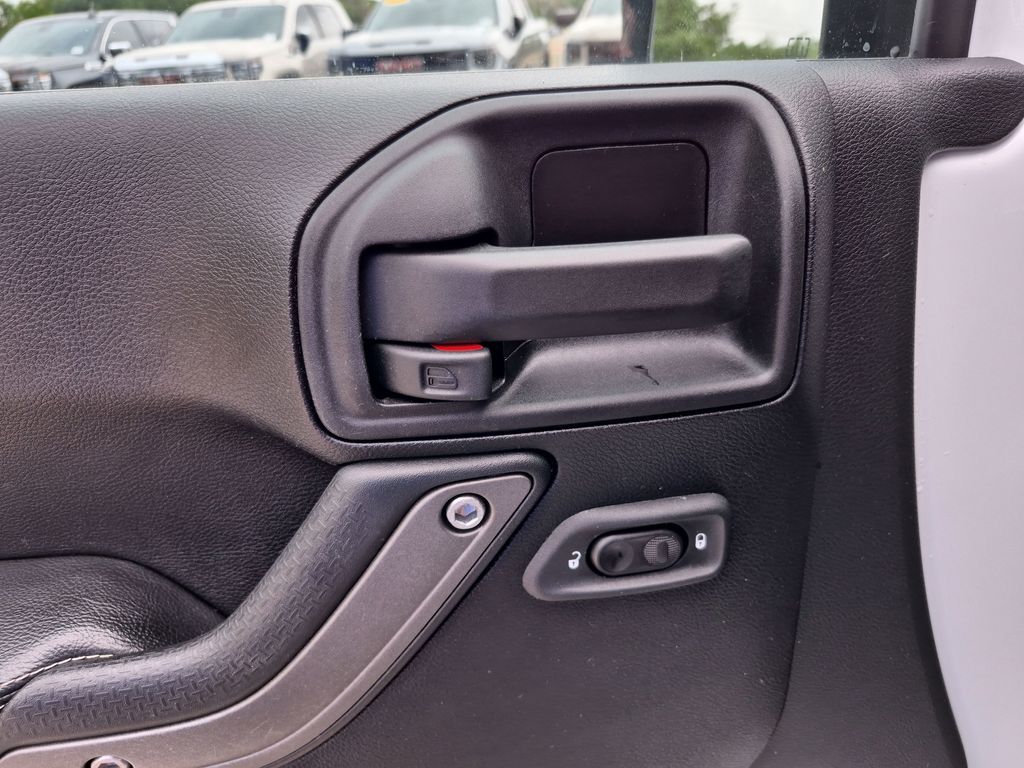 Used Car 2016 Jeep Wrangler  Unlimited Freedom Edition For Sale Under $20,000 In Austin, Texas