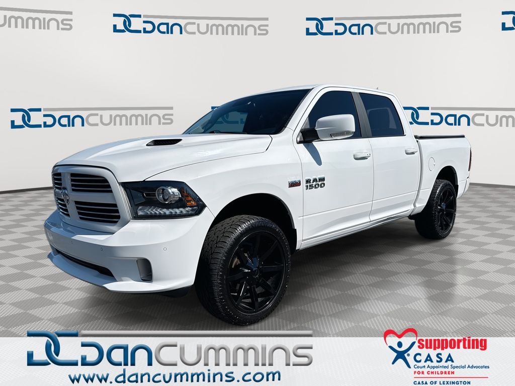 Bright White Clearcoat 2017 RAM 1500 Pickup Truck Four-Wheel Drive 8-Speed Automatic