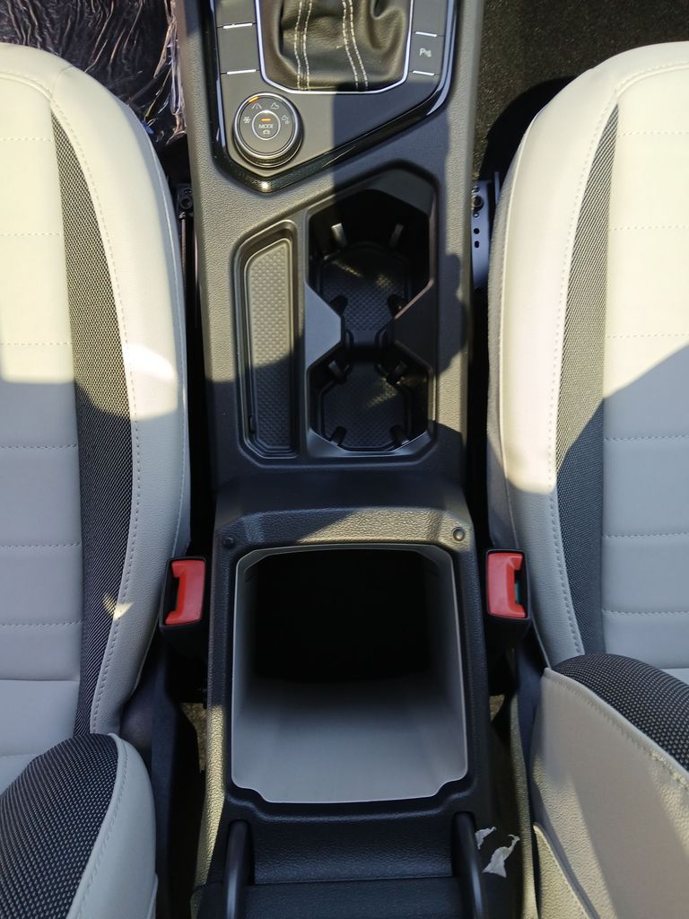 New 2026 Black Volkswagen 1.5T SE image 25