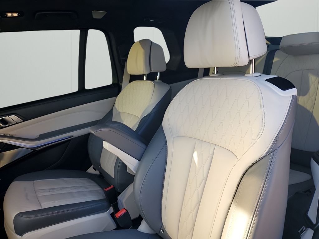 Used Car 2023 Bmw X7  M60i For Sale Under $70,000 In Austin, Texas