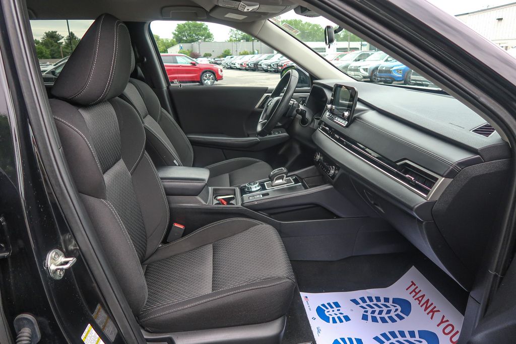 2024 Mitsubishi Outlander ES 2.5 S-AWC