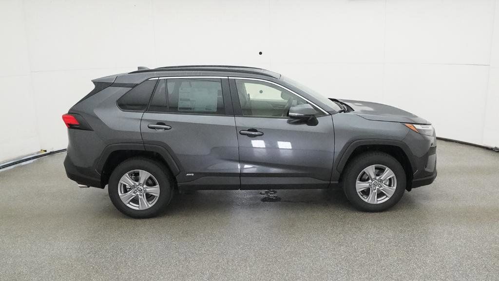 Thumbnail: 2025 Toyota RAV4 - 30