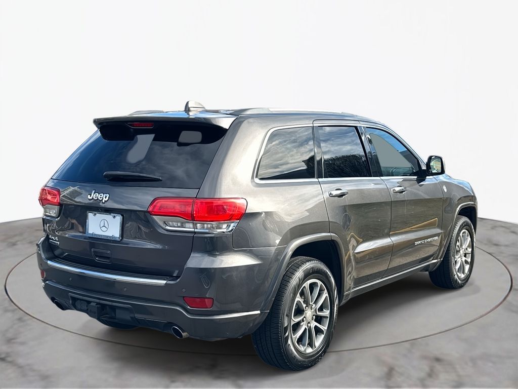 Thumbnail: 2015 Jeep Grand Cherokee - 9