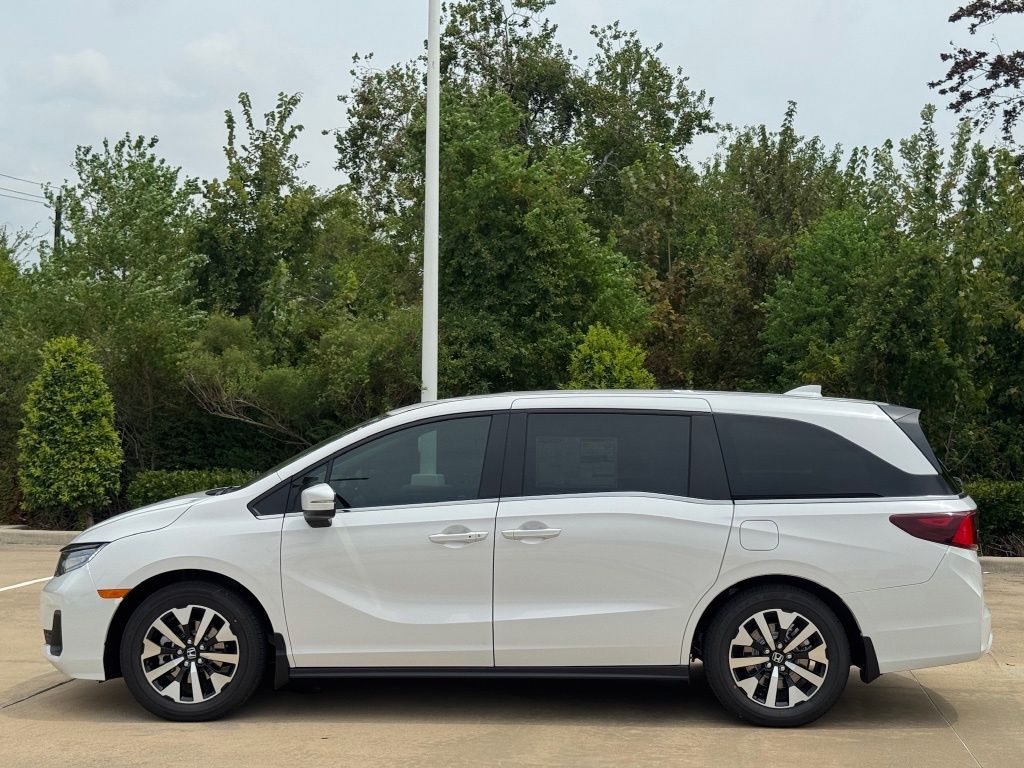 2026 Honda Odyssey EX-L White at Community Honda