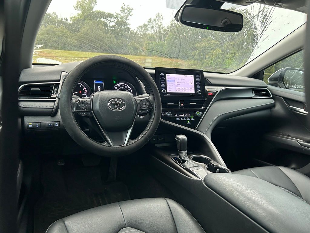 Thumbnail: 2023 Toyota Camry - 12