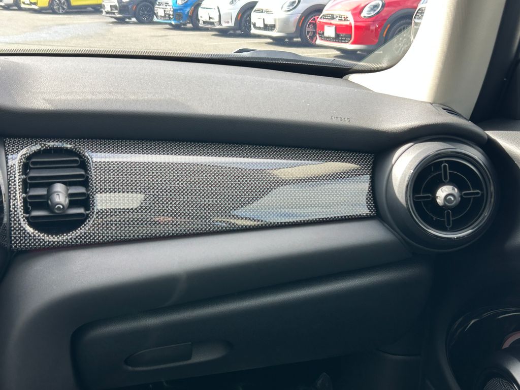 Thumbnail: 2023 MINI Cooper - 25