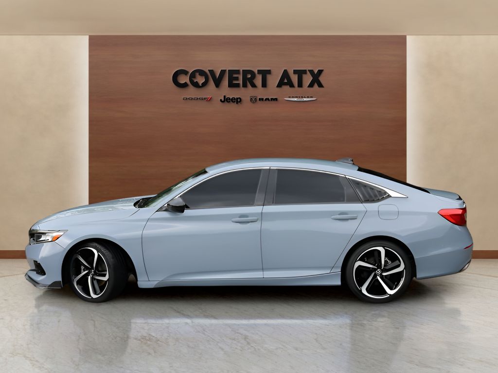 Used 2021  Honda Sport image 2