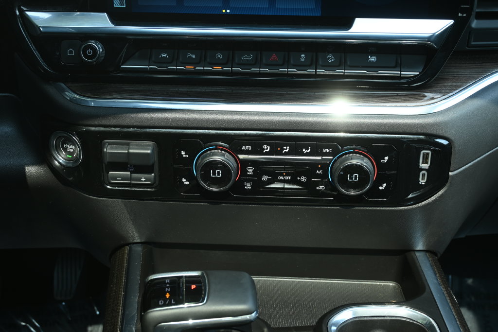 Thumbnail: 2024 Chevrolet Silverado 1500 - 21