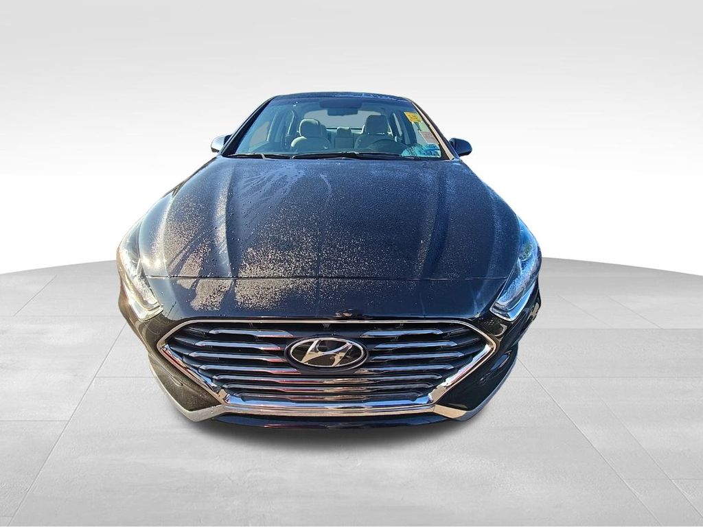 2019 Hyundai Sonata SE photo 2