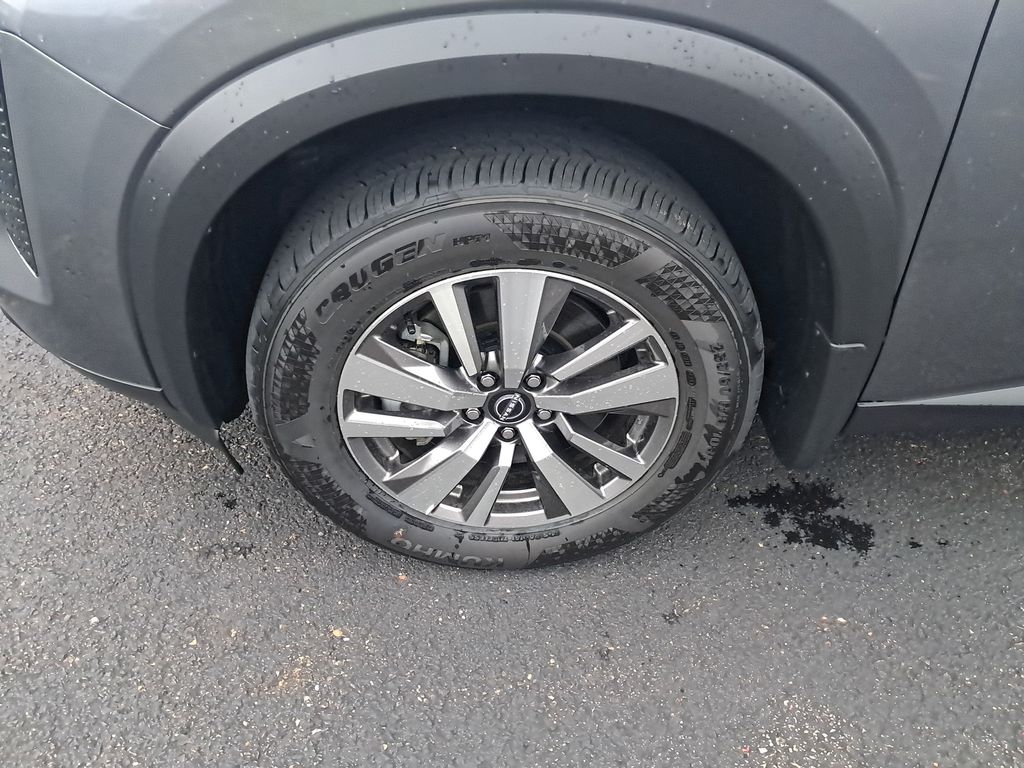 2026 Nissan Pathfinder SL Gray at South Hills Kia