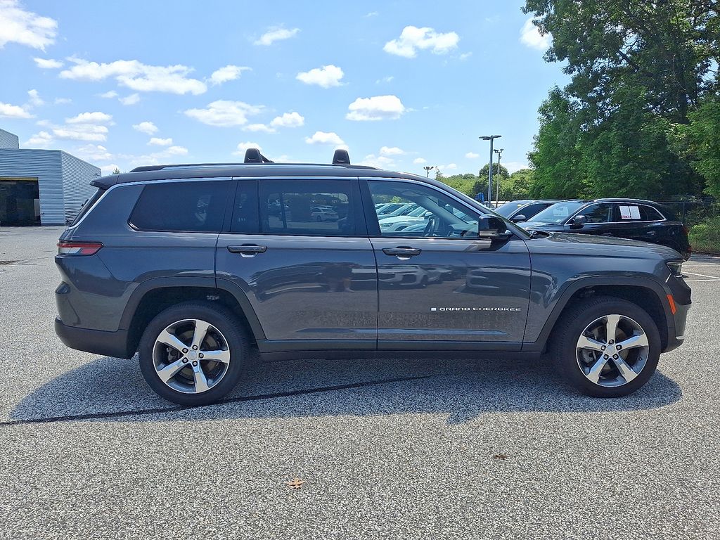 Thumbnail: 2022 Jeep Grand Cherokee L - 7