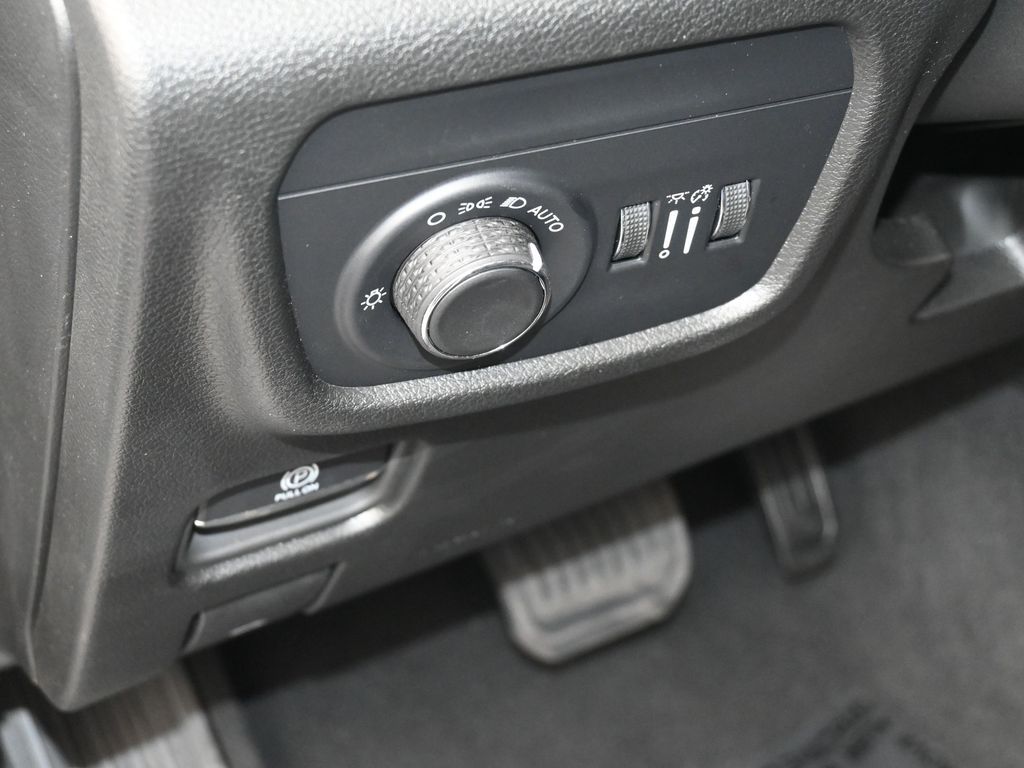 Used 2024 Bright White Clearcoat Jeep Laredo image 21