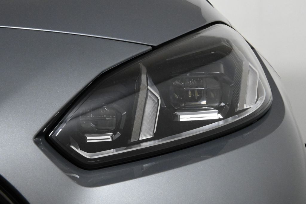 Thumbnail: 2025 BMW 2 Series - 11