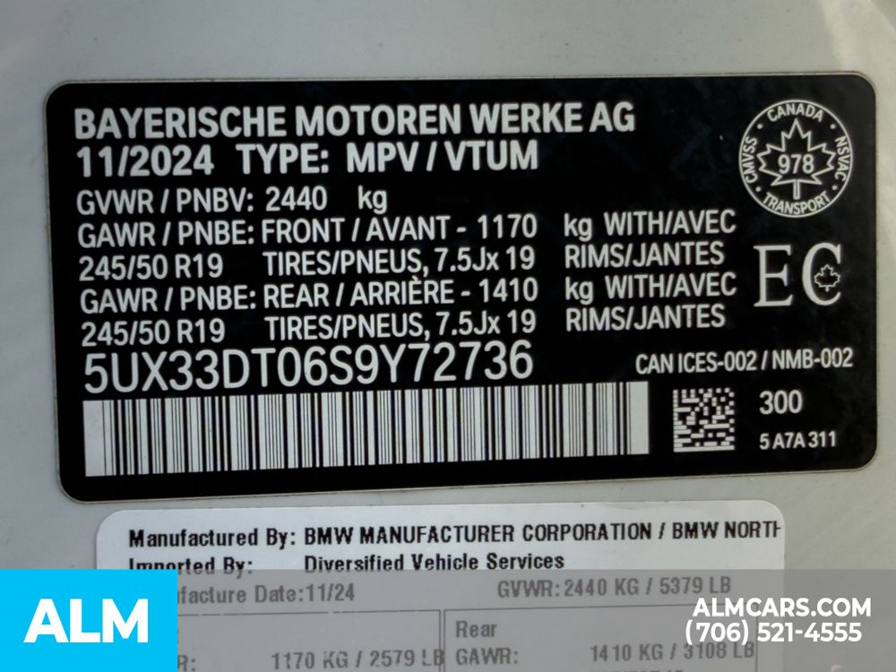 Used 2025 White BMW xDrive30i image 17
