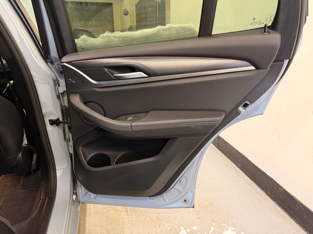 Thumbnail: 2023 BMW X3 - 25