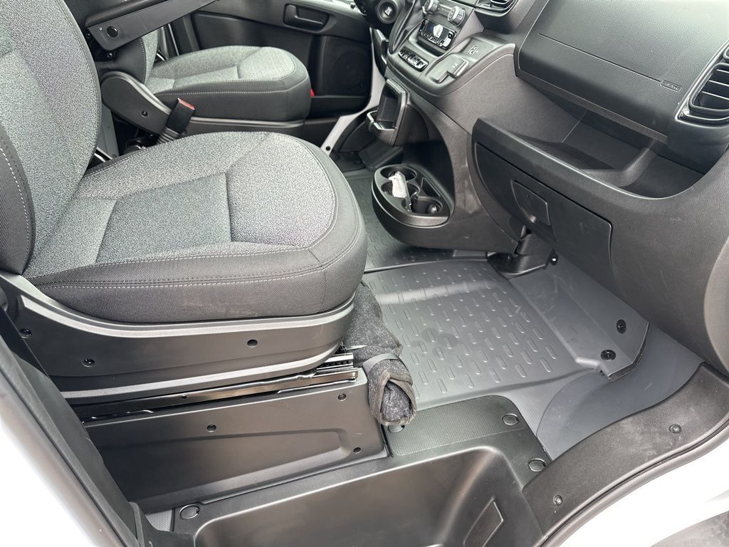 New 2026 White Ram High Roof image 16