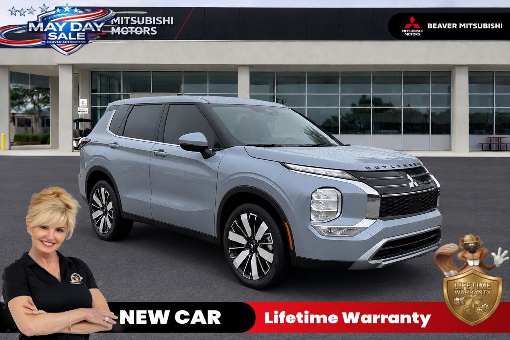 2026 Mitsubishi Outlander SE FWD's photo