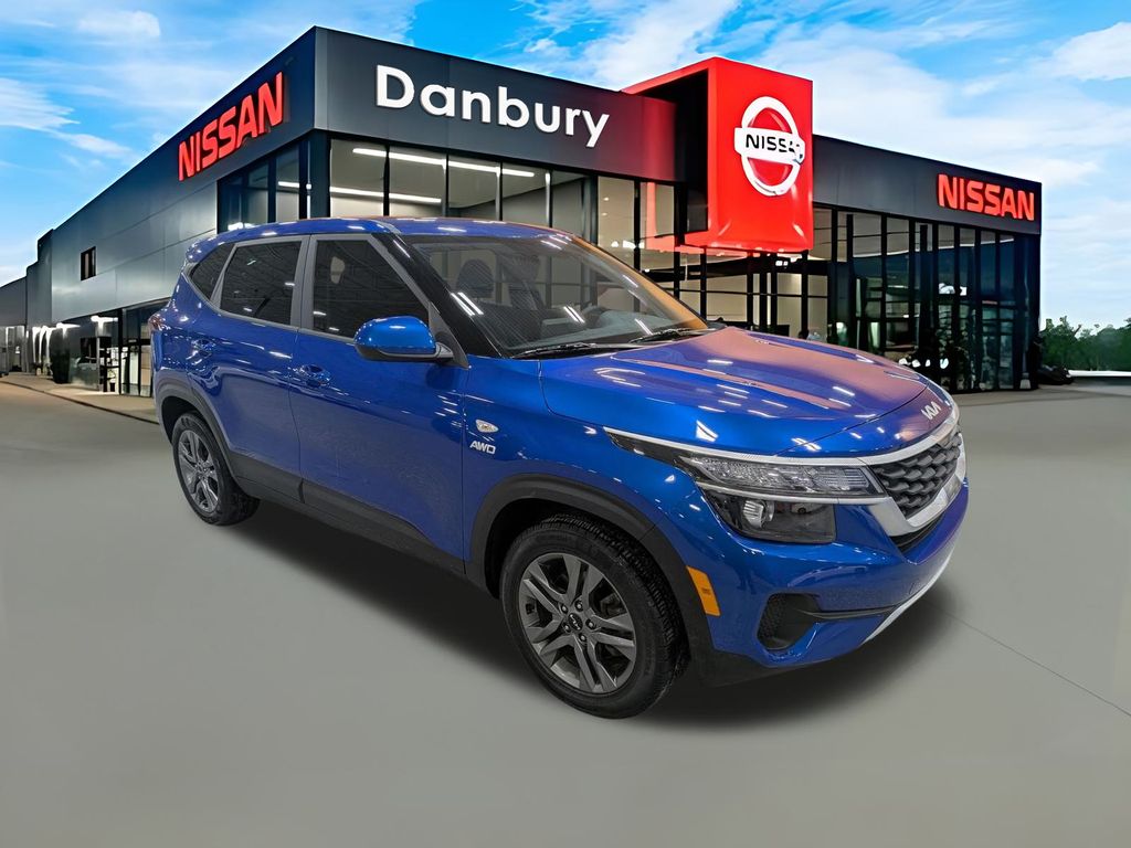 2023 Kia Seltos LX AWD