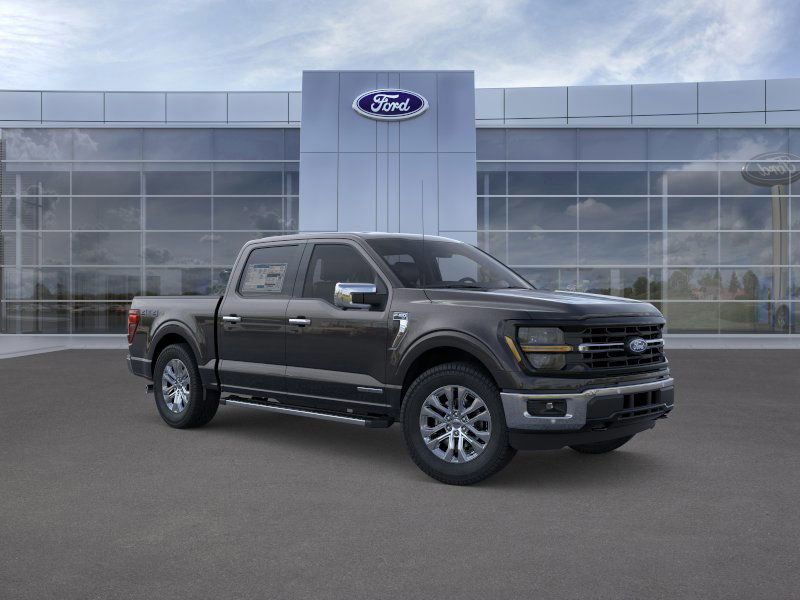 New 2025 Black Ford XLT image 8