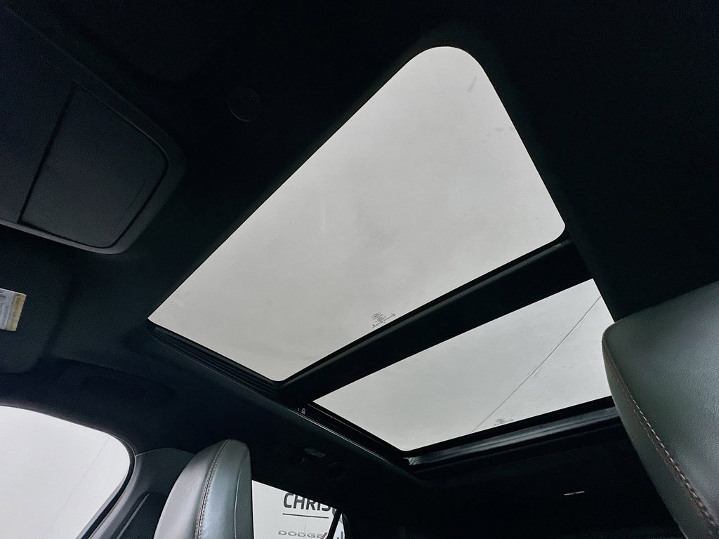2022 Ford Explorer #21