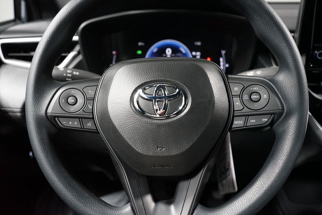 Thumbnail: 2026 Toyota Corolla Cross - 12