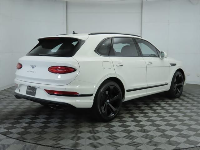 Thumbnail: 2025 Bentley Bentayga - 5