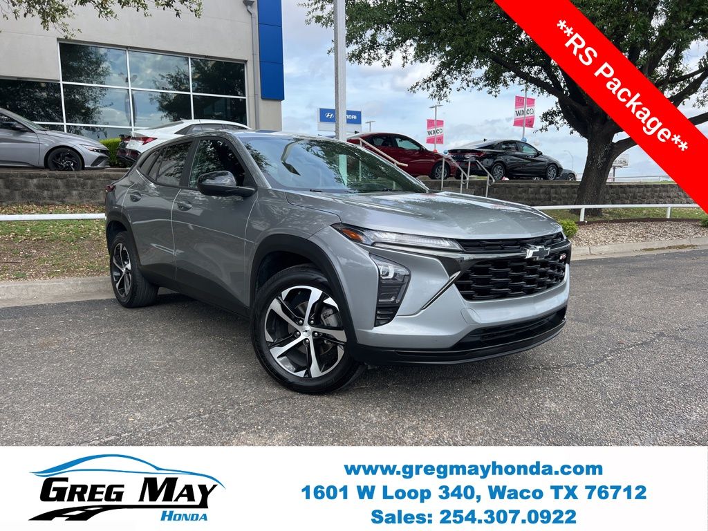 Sterling Gray Metallic 2024 Chevrolet Trax RS with 1RS FWD SUV / Crossover Front-Wheel Drive 6-Speed Automatic
