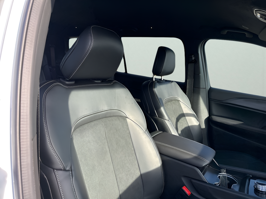 New Car 2025 Jeep Grand Cherokee L  For Sale Under $50,000 In Austin, Texas