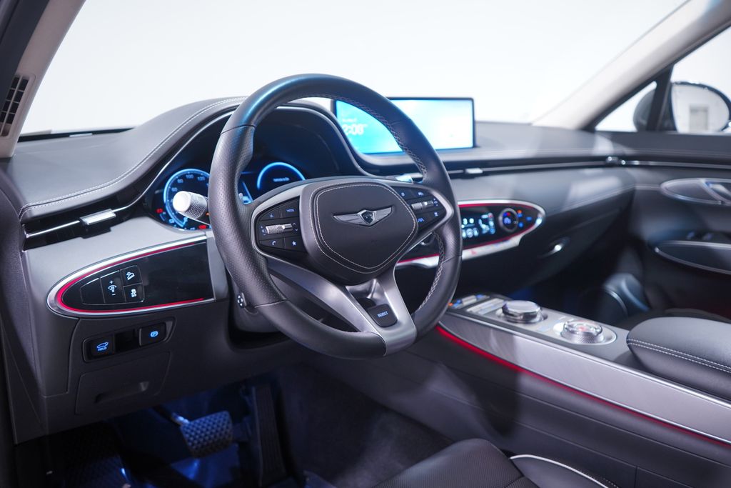 2024 Genesis GV70  6