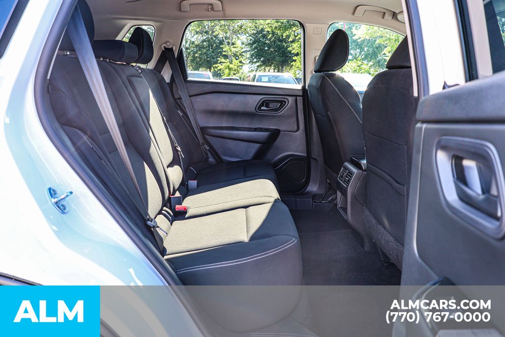 Used 2024 White Nissan S image 22