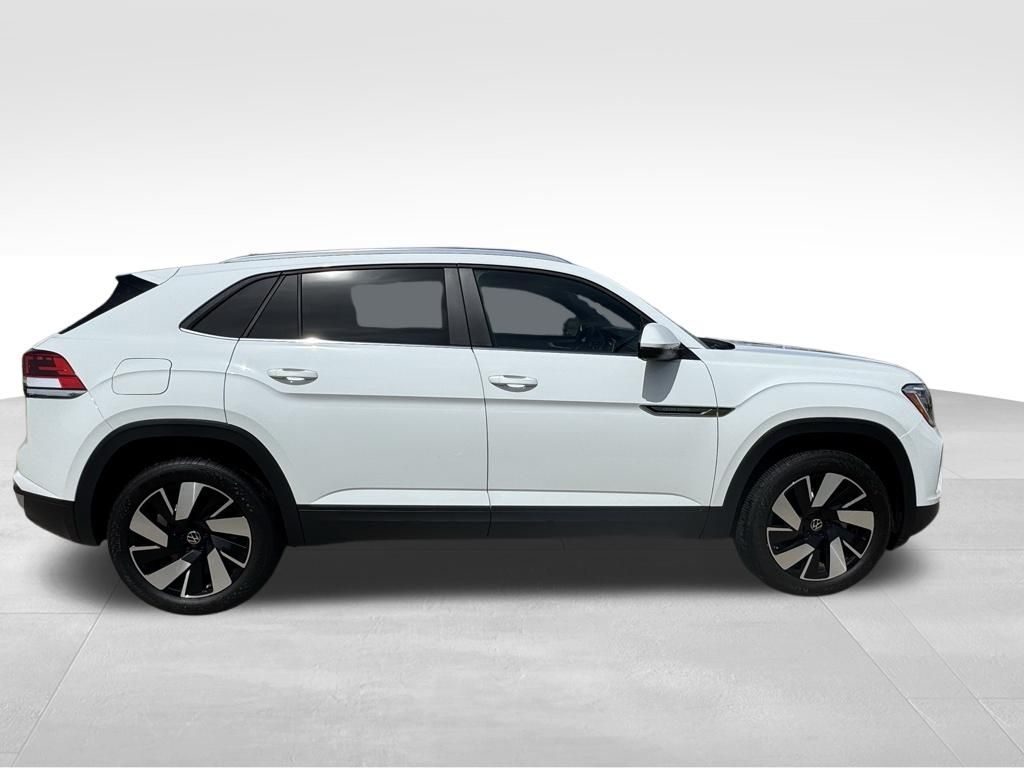Used 2025 Volkswagen Atlas Cross Sport SUV