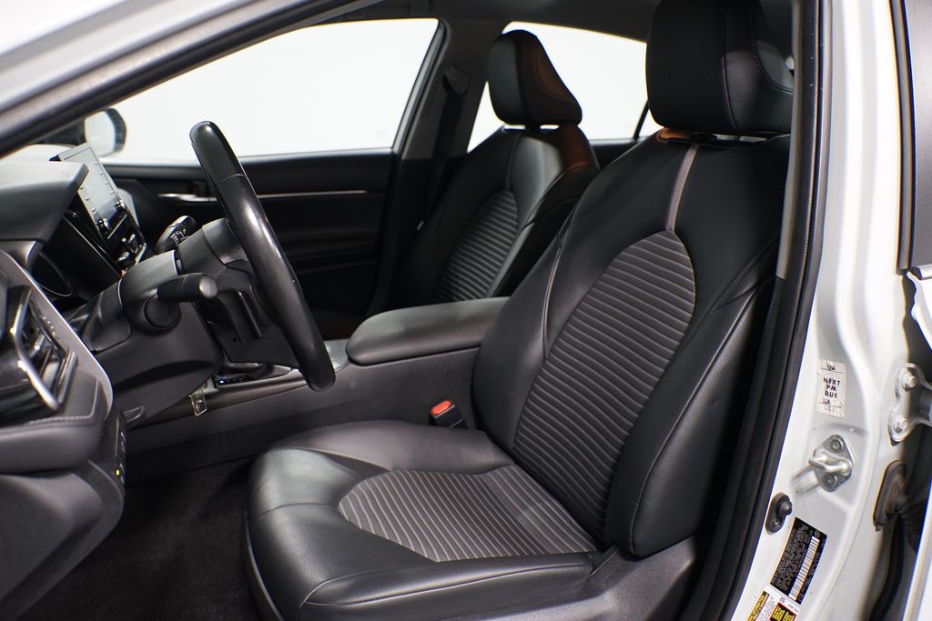Thumbnail: 2023 Toyota Camry - 6