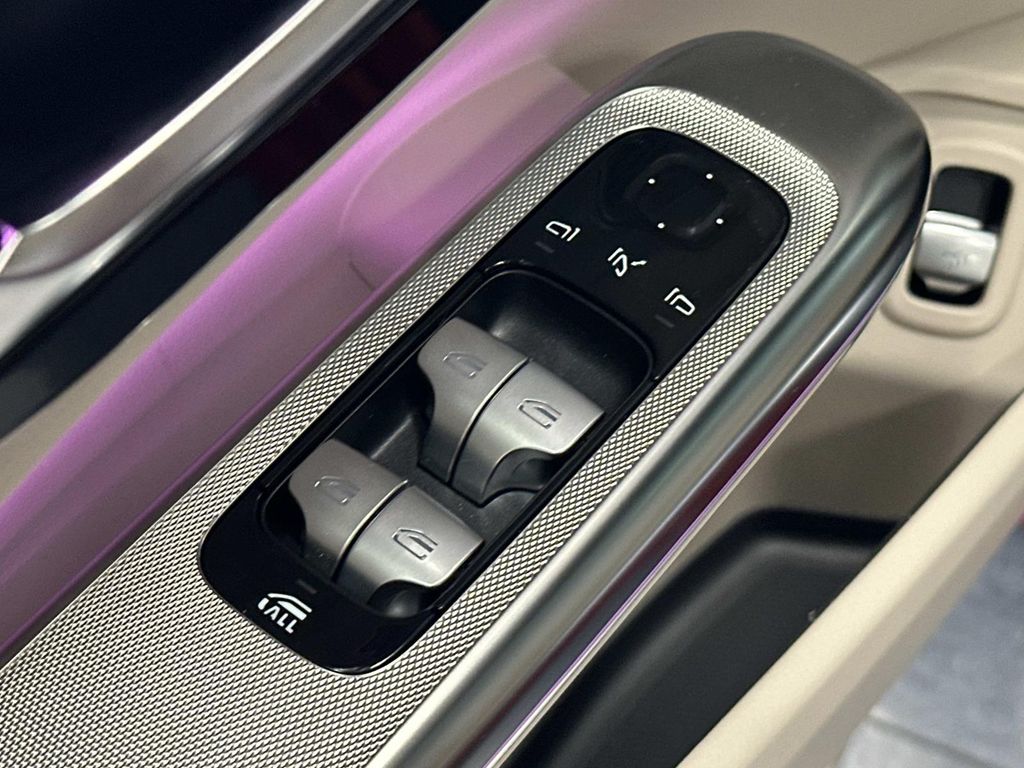 Thumbnail: 2026 Mercedes-Benz CLE - 19