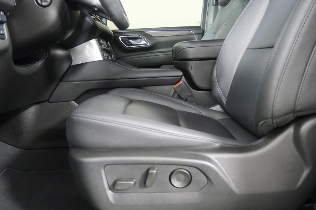 Thumbnail: 2024 Chevrolet Tahoe - 10