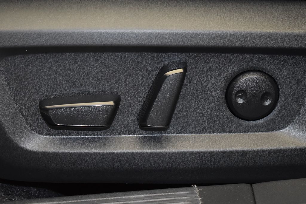 Thumbnail: 2026 Nissan Rogue - 14