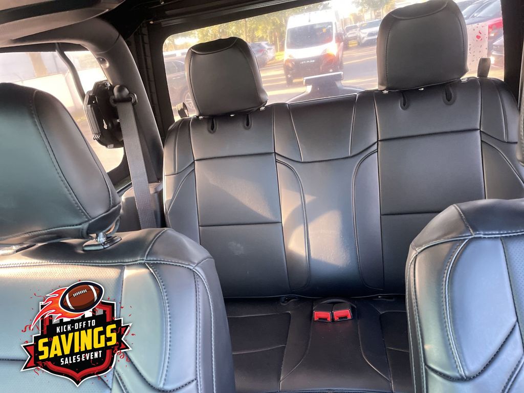 Used 2021 Jeep Wrangler SUV