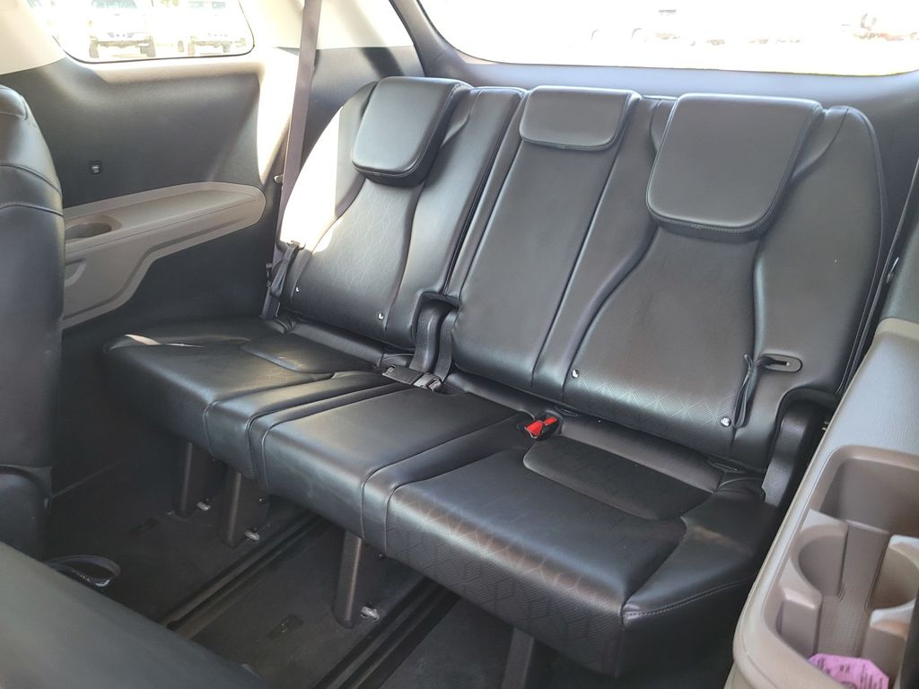 Used 2025 Blue Kia LXS image 13