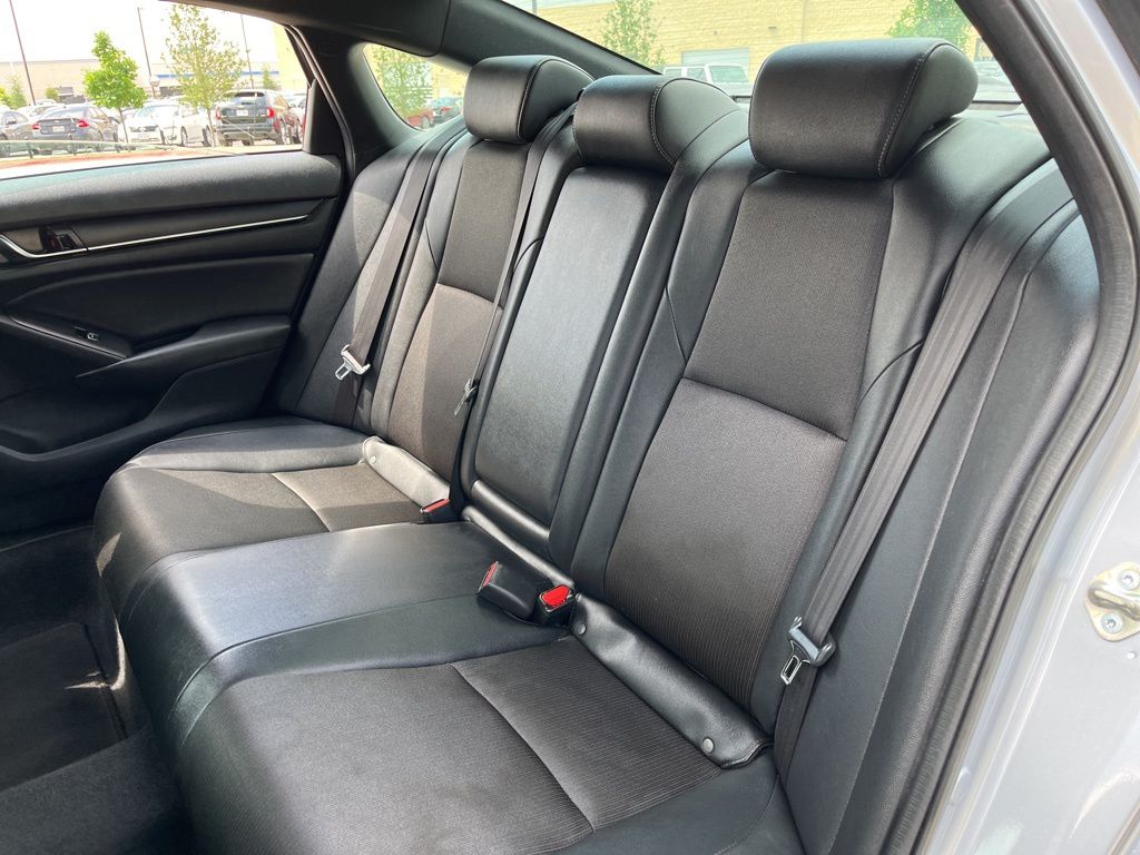 2020 Honda Accord Sport 26