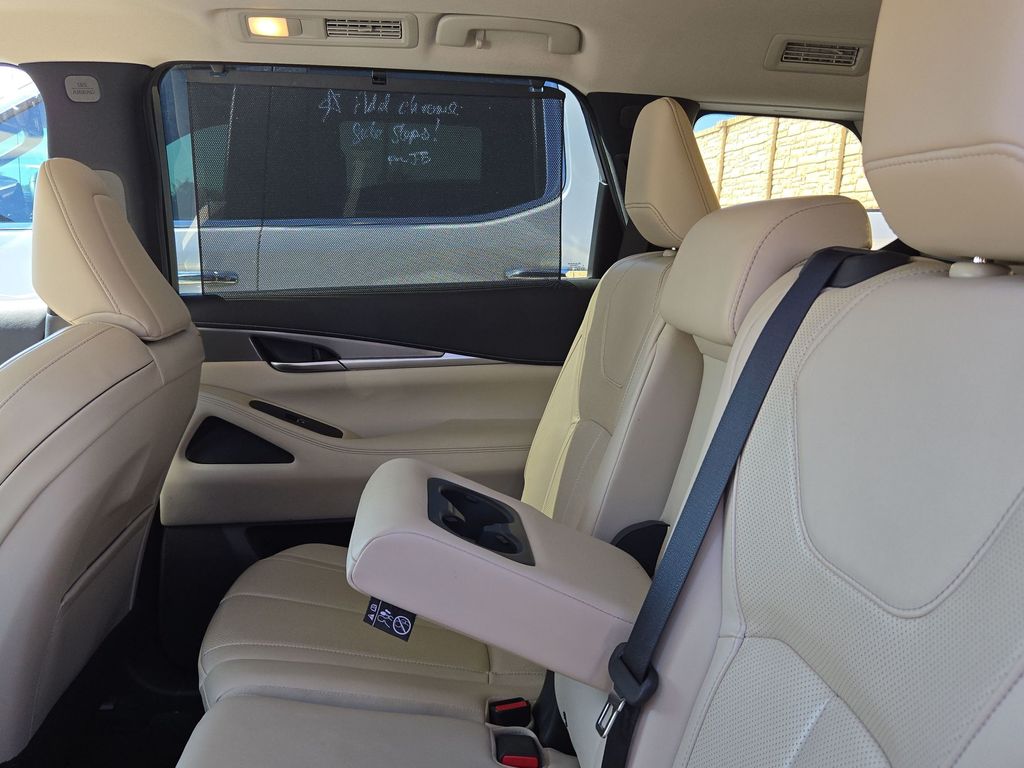 Used 2023 Infiniti QX60 SUV