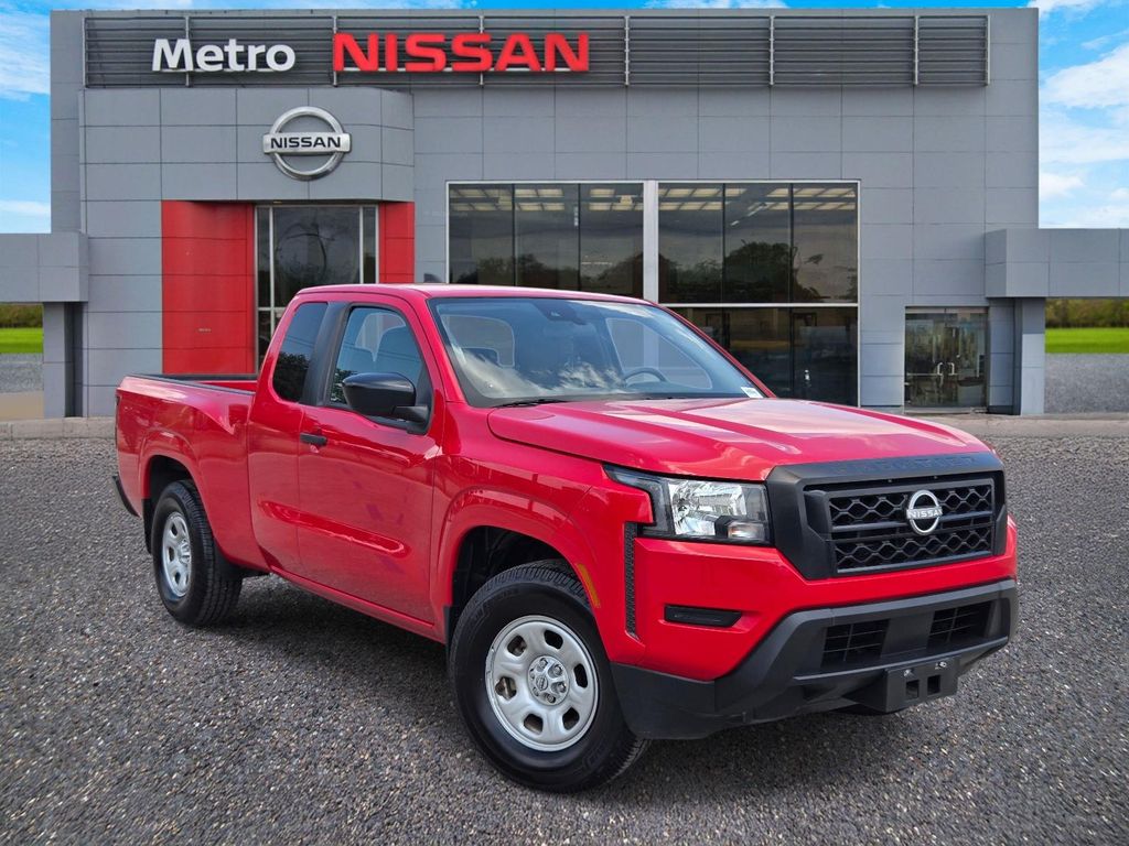 2022 Nissan Frontier S